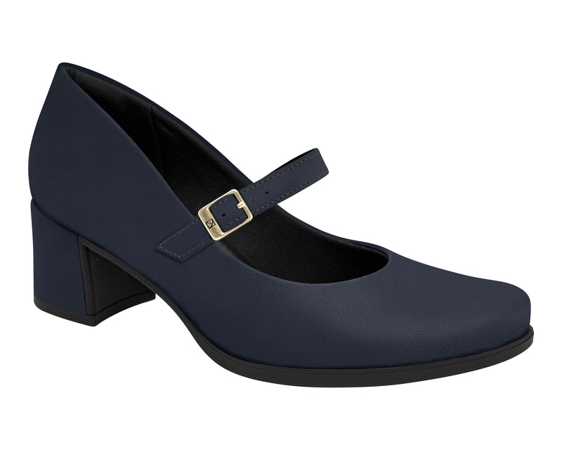 The Danubia Pump Mary Jane Ref: 654021-60 Navy is a must-have for daily wear, offering both style and comfort