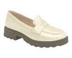 Piccadilly Ref: 735027-010. Transition seamlessly from casual to semi-formal wear with our classic loafers