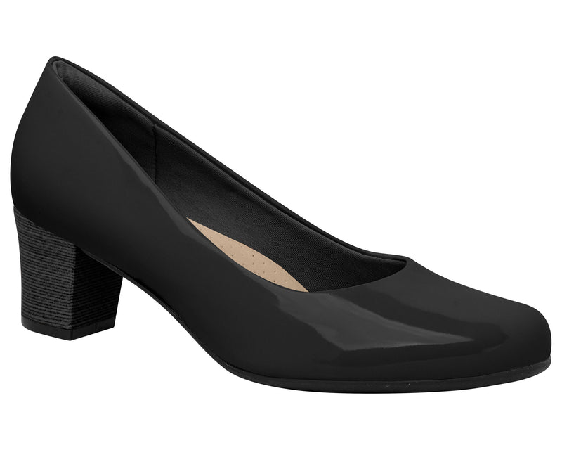 Piccadilly Ref: 110072 Business Court Shoe Medium Heel in Patented Black
